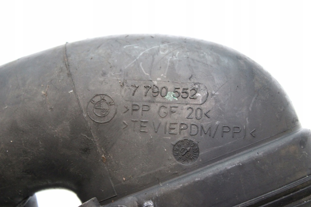 фото №4, Bmw 3 e46 шланг резонатор повітря 2,0d m47 320d 7790552