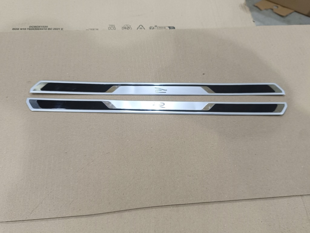 фото №2, Молдинг накладки накладка na порог r-line rline vw