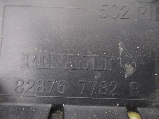 Renault fluence молдинг двері права задня 828767782r Недорого