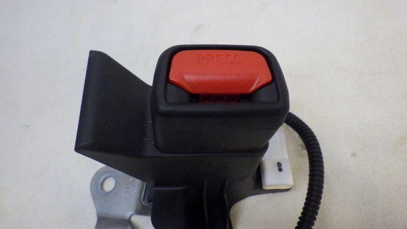 фото №8, Клипса поперечина безопасности задняя toyota rav4 v