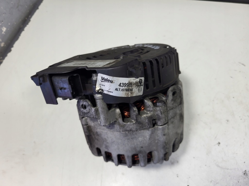 Генератор citroen c4 grand picasso 2 ist60c048 439965 Цена