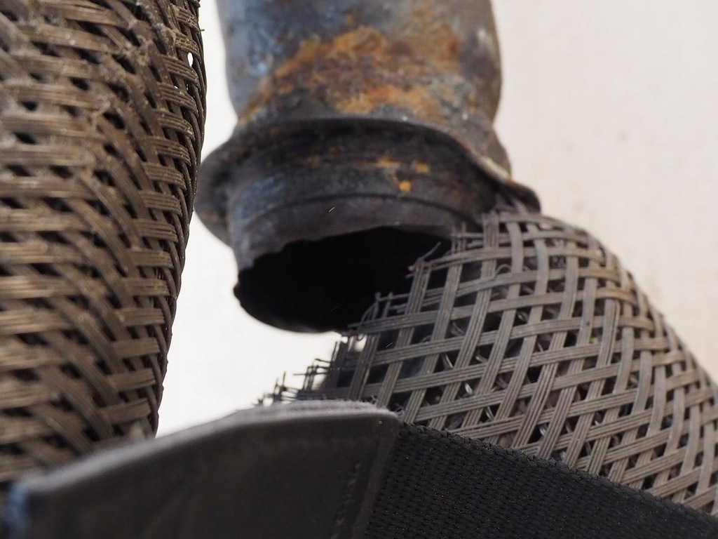 фото №13, Гаситель средний комплект audi a8 d3 6.0 w12 lift