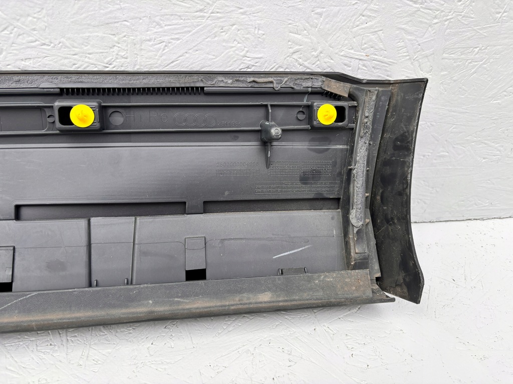 фото №9, Audi q8 молдинг na двері правий перед 4m8853970a