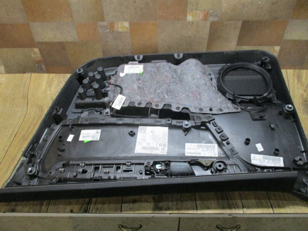 фото №6, Vw passat b7 обшивка дверь передний левый водителя чёрный