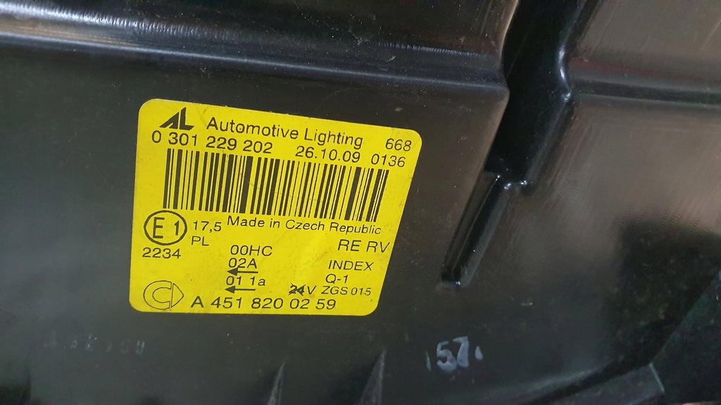 фото №7, Лампа перед правая smart fortwo ii w451 a4518200259 07-