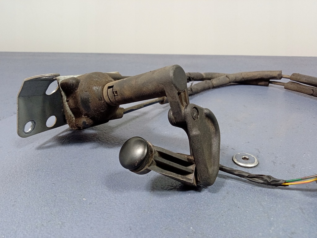 фото №7, Kia carnival i механизм стекло откидное левый задняя