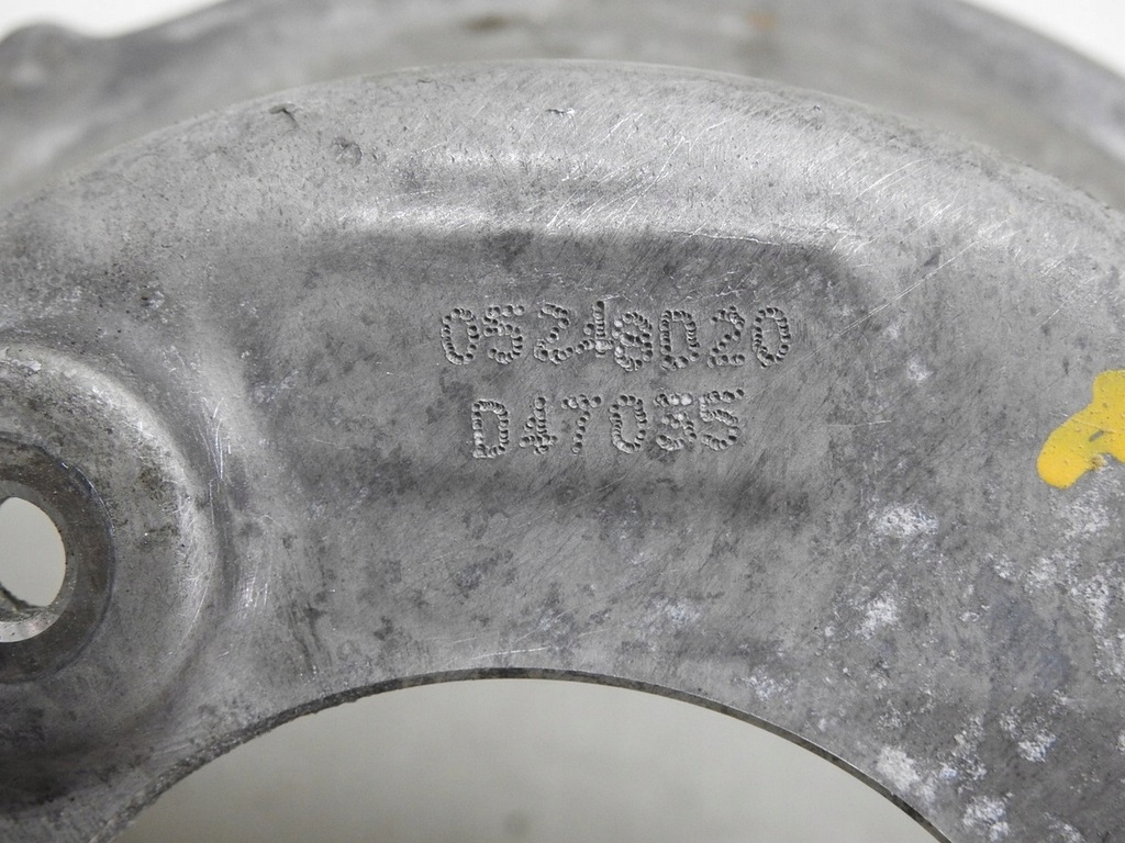 фото №8, Кронштейн амортизатора правый перед 407 2.2 16v