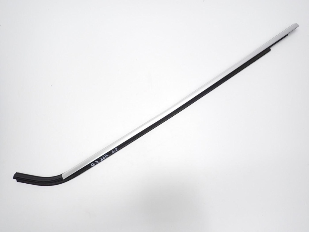 фото №1, Молдинг защита скребок дверь левый перед хром audi q4 e-tron 22r