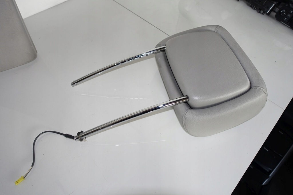 фото №6, Mercedes w164 ml w251 подголовник активный перед передний gl x164