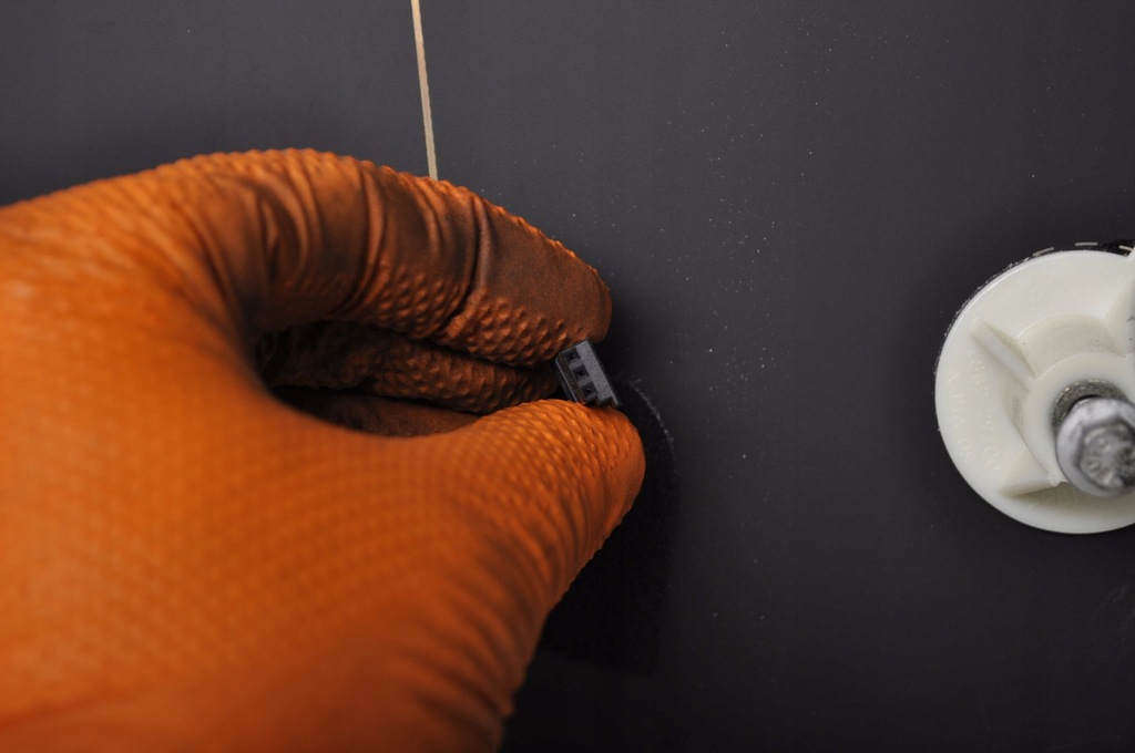 фото №13, Defender ii 20- скло кузовна правий задня 3d van