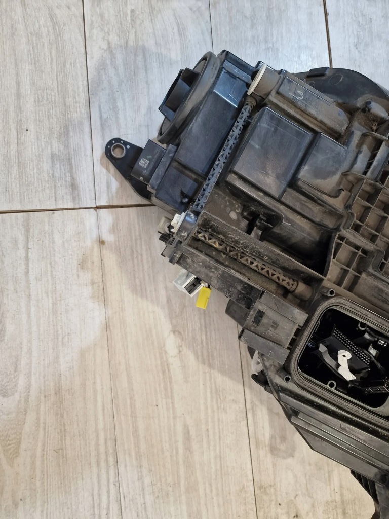 фото №12, Лампа права a1679061700 multibeam led mercedes gle w167