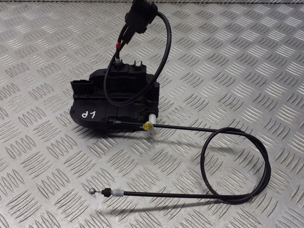 фото №1, Замок дверь центральный левый перед nissan note e11 1.5 dci