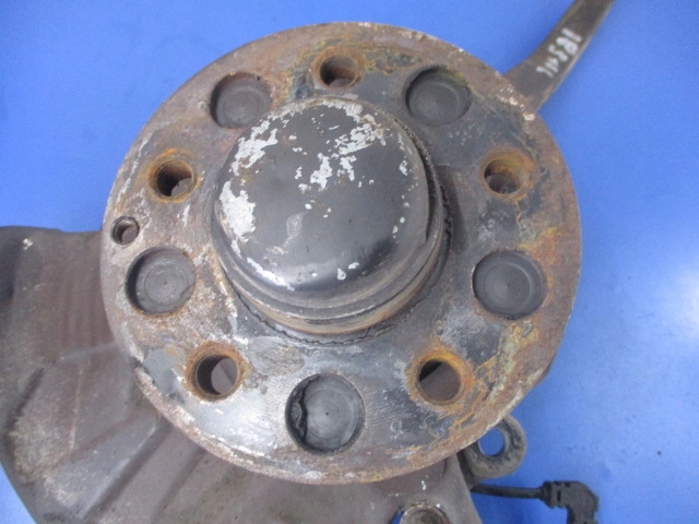 фото №2, Mercedes w220 s320 поворотный кулак левая ступица перед