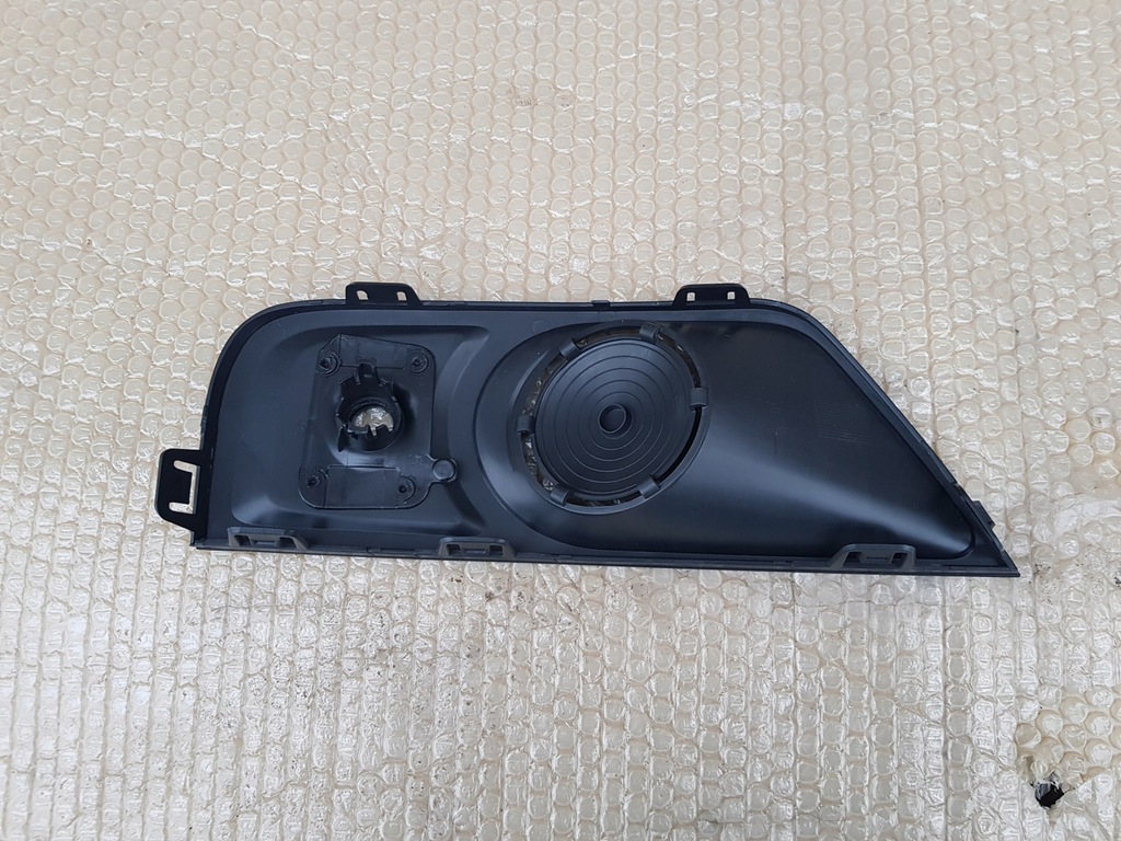 фото №3, Renault master iv заглушка бампера права перед