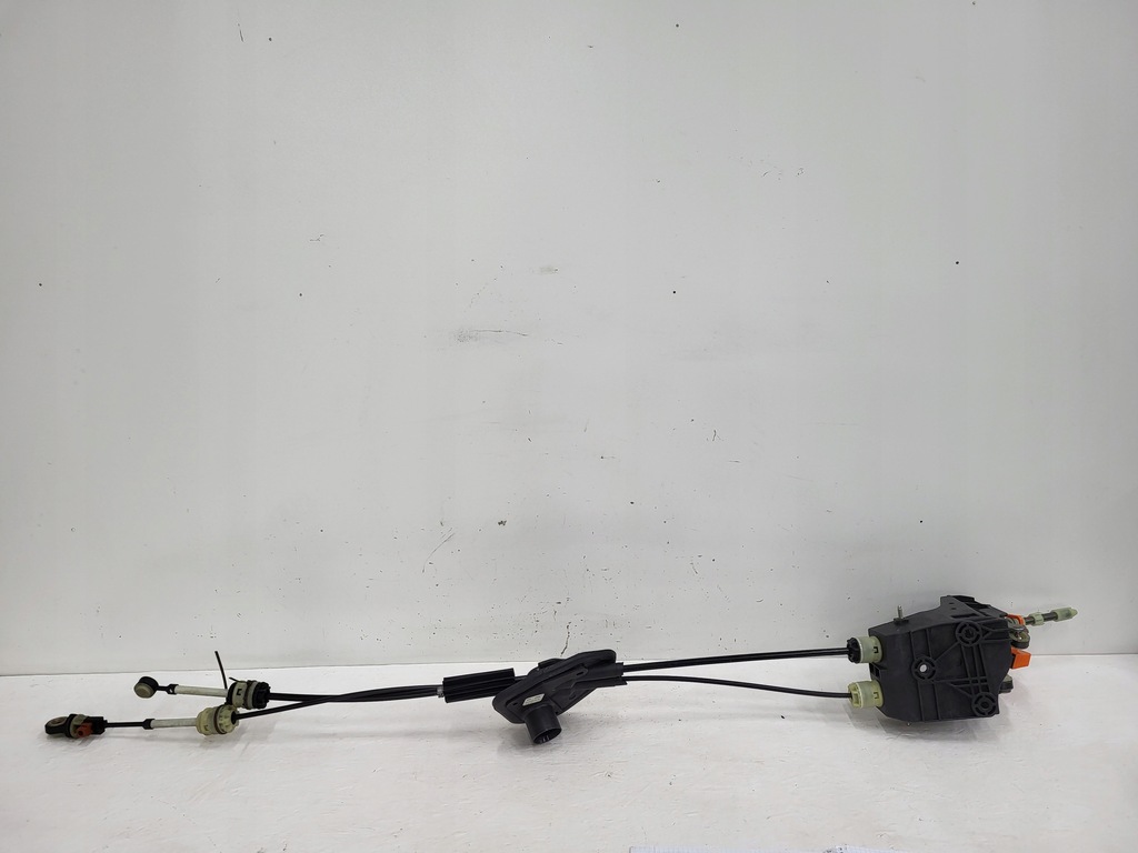 фото №1, Домкрат выборщик переключения передач тросы renault kangoo 8200831615