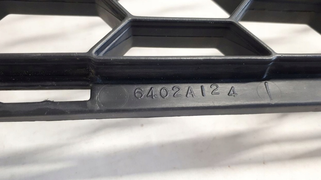 фото №7, Mitsubishi pajero sport решітка бампера перед