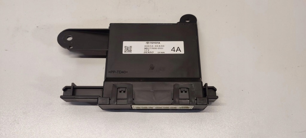Купить Mazda 2 toyota yaris iv модуль кондиционера 88650-0da90