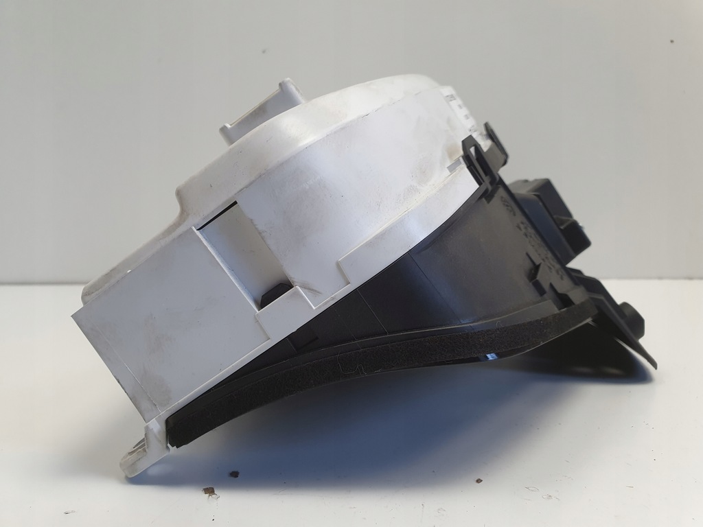 фото №10, Volvo xc60 i v60 i s60 ii 2.4 d5 счетчик приборы europa 31327581aa дизель