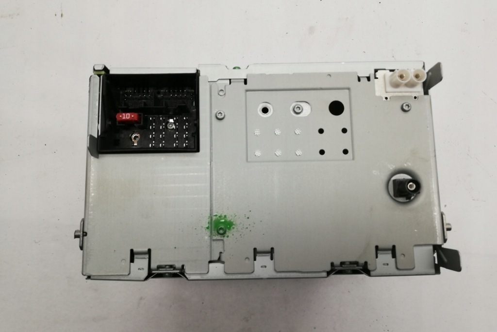 фото №7, Радио с навигация vw tiguan 5n_ 3c8035195g 2.0l дизель 103kw 2011