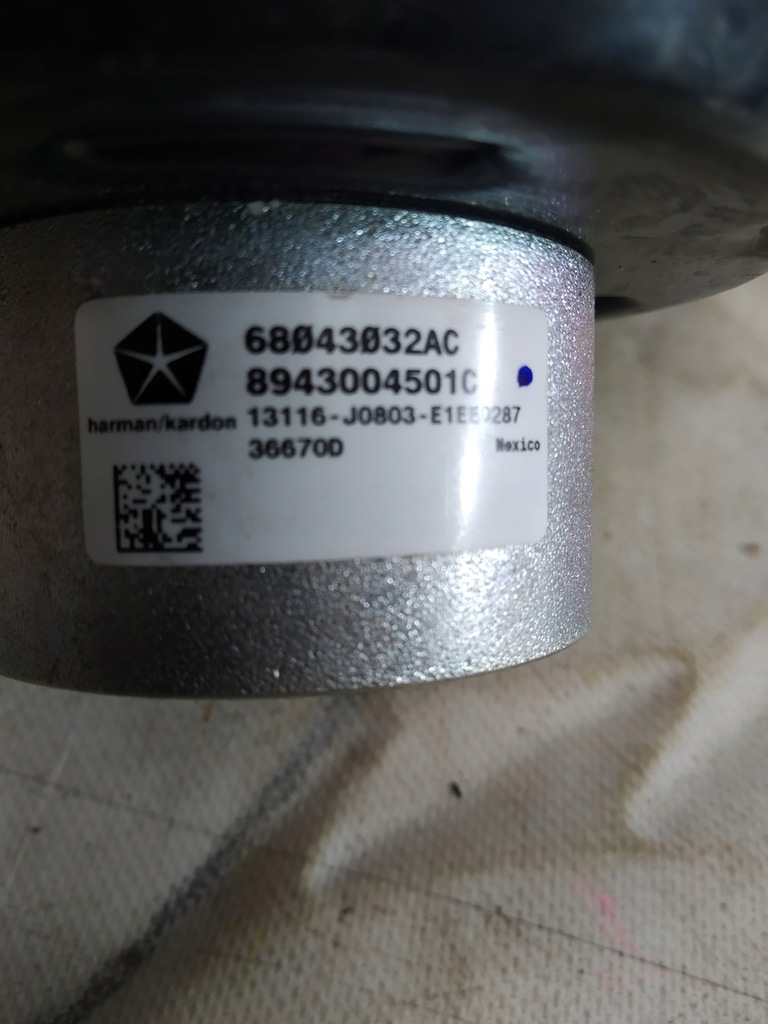 фото №11, Jeep grand cherokee 15- динамик дверь 68043032ac