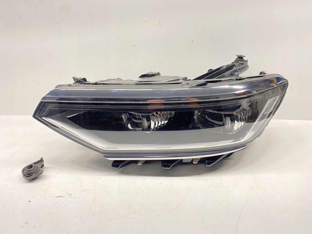 фото №1, Лампа перед передняя левая iq led vw passat b8 3g 3g0 fl lift 2019-