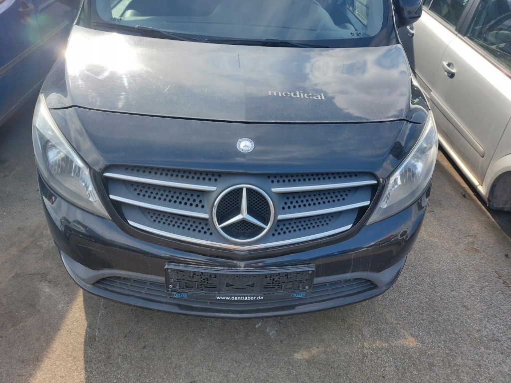 Купити Mercedes citan w415 капот