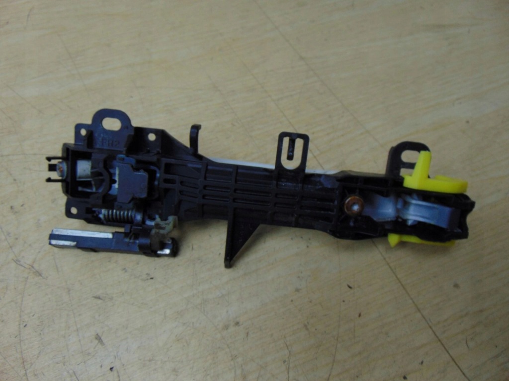 фото №4, Ручка zew дверь правая перед toyota iq europa