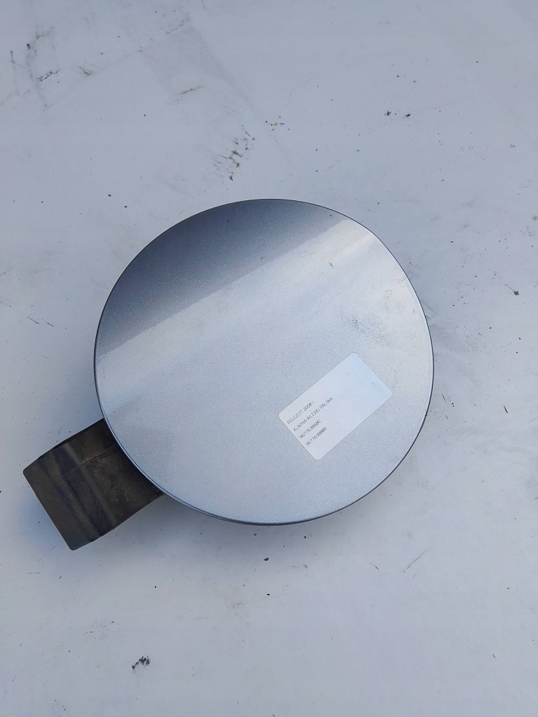 фото №1, Peugeot 2008 i крышка заливной топлива 9677638680 9677638880