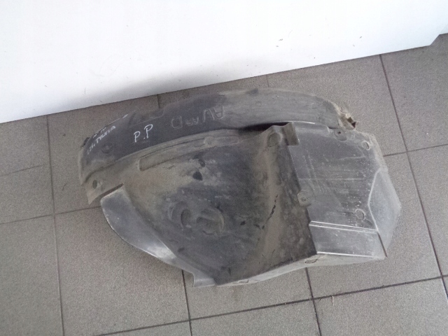 фото №1, Підкрилок правий перед renault trafic iii 1.6 dci 2019 rok