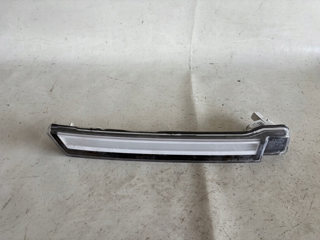 фото №1, 14a941654 vw id.7 id7 молдинг лампа решётка радиатора led drl правая