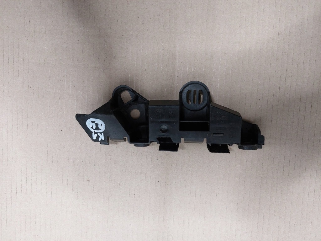 фото №1, Направляющая кронштейн задняя правый opel corsa e 14-19 идеальное состояние