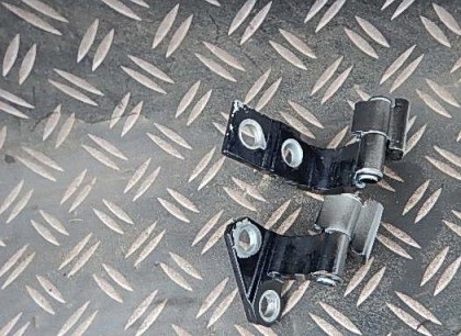 фото №1, Lexus ls600h ls 600 ls460 l петля дверь левый задняя