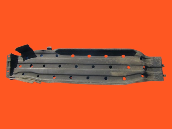 фото №1, Nissan navara d22 2003 защита бака топлива