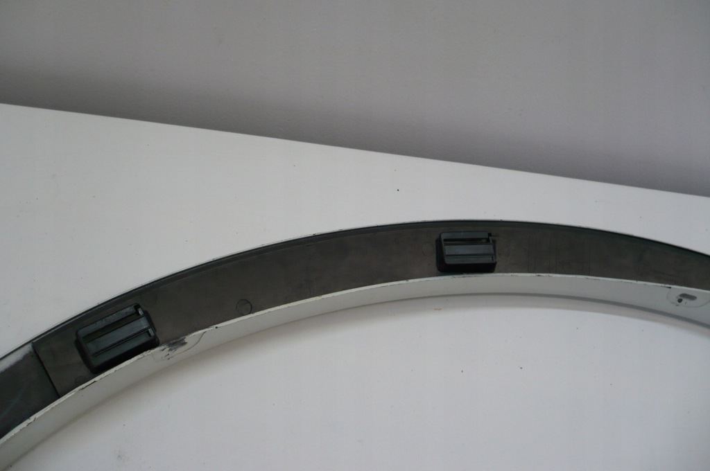 фото №10, Bmw x3 f25 m-pakiet 2010- молдинг крила права перед