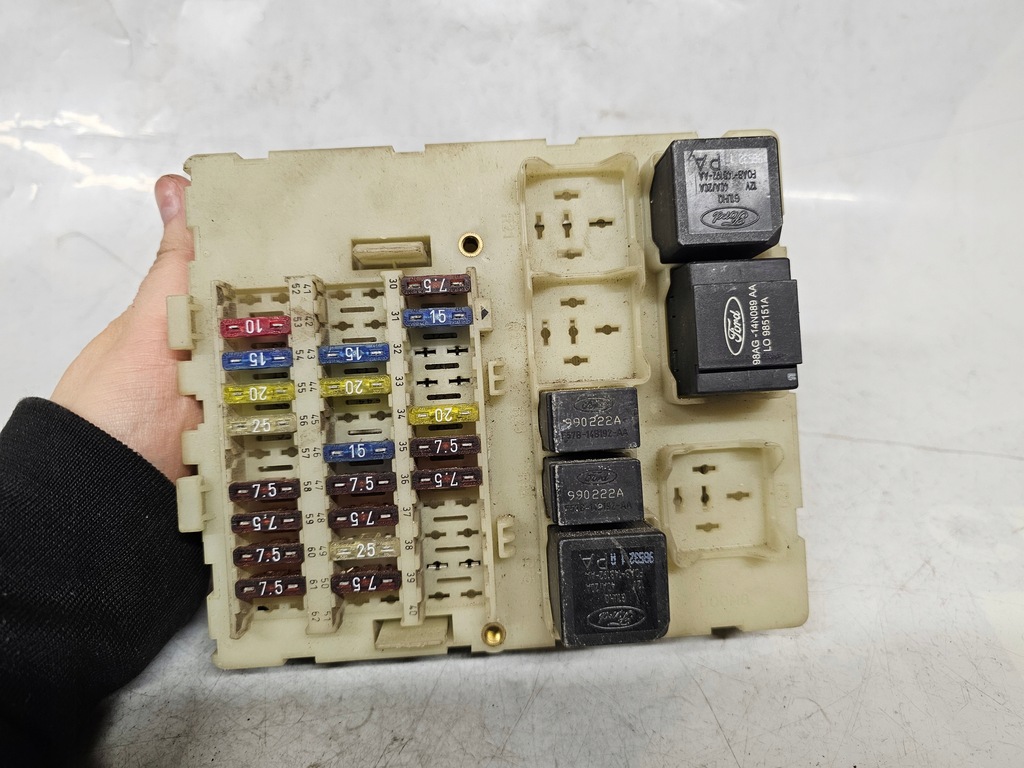 фото №5, Ford focus mk1 модуль коробка bsi 98ag14a073ag