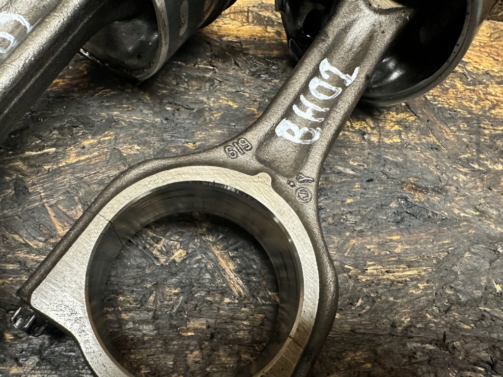 фото №8, Поршень + шатун peugeot citroen 1.6 blue hdi bh02