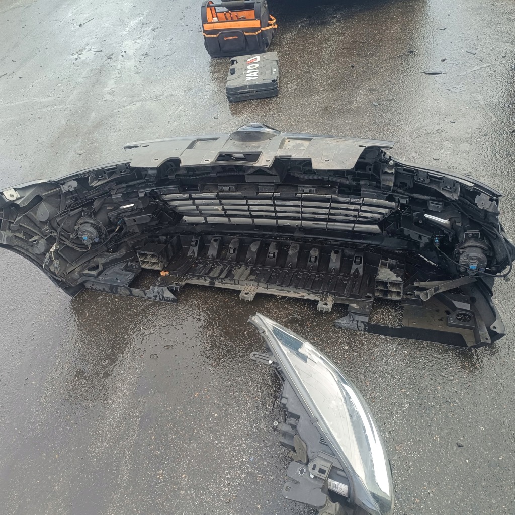 фото №8, Renault megane iii lift бампер перед pdc