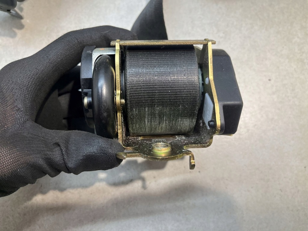 фото №5, Pas безопасности левый перед peugeot 1007 1.4 16v 96446708