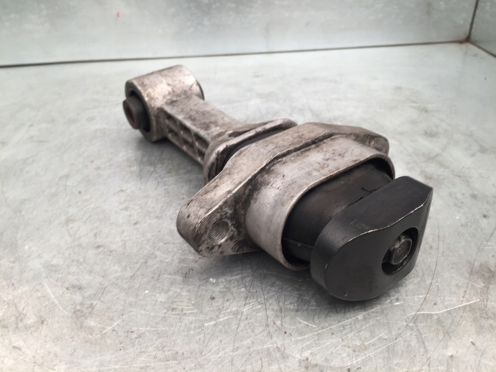 фото №9, Hyundai i40 i 2012- кронштейн кронштейн подушка двигателя коробки