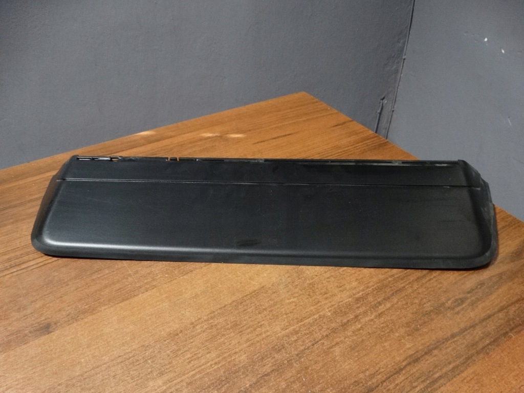 фото №3, Idealne світло стоп третій audi e-tron 1