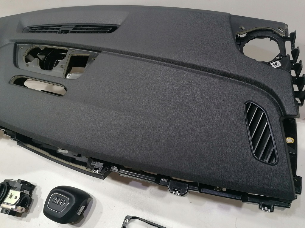 фото №6, Audi q7 4m приборная панель консоль подушка безопасности подушки безопасности ремни