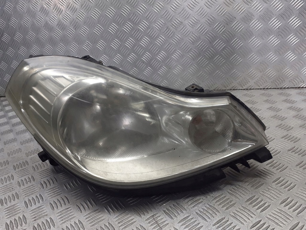 фото №4, Лампа правая передняя renault thalia ii 1.6 16v 8200700030