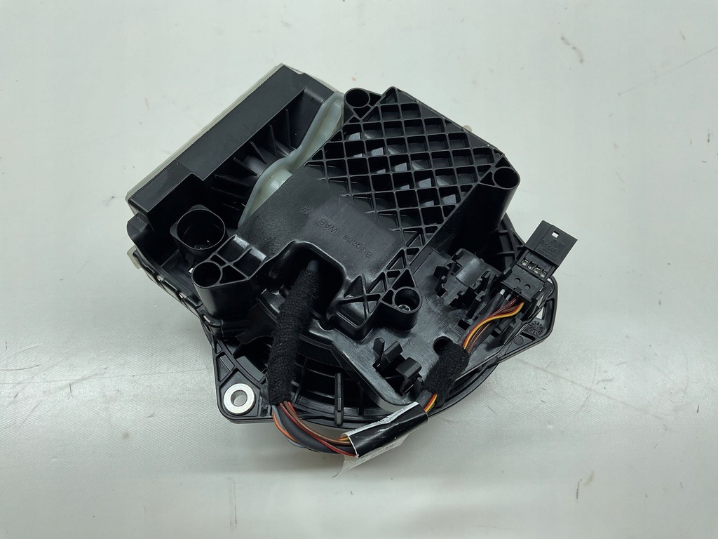 фото №8, Камера заднего вида vw golf viii 5h0827469p