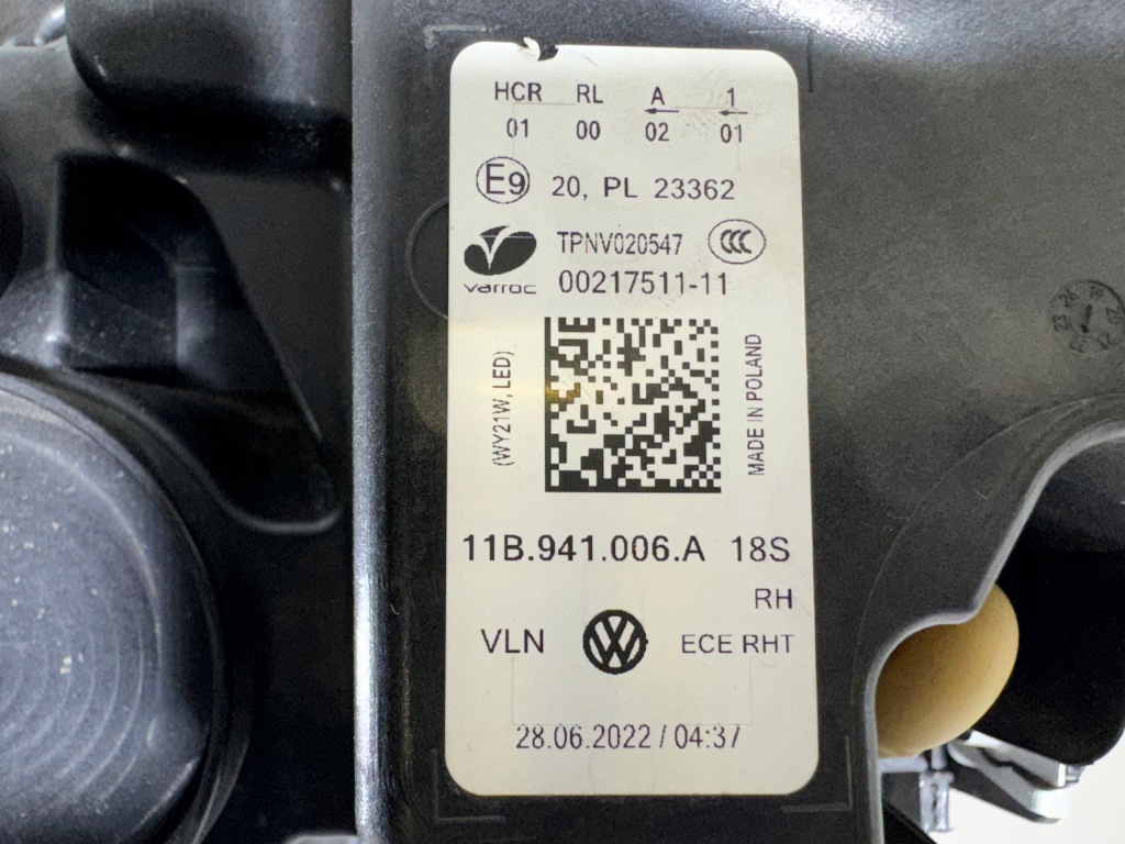 фото №12, Vw id4 id.4 лампа правая перед фара full led 11b941006a euro - ładna