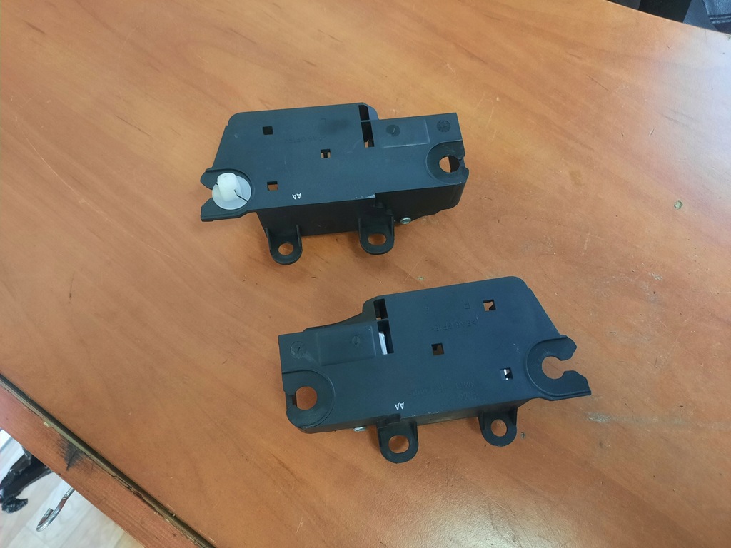 фото №2, Ручка внутрішня ford kuga mk1 права ліва