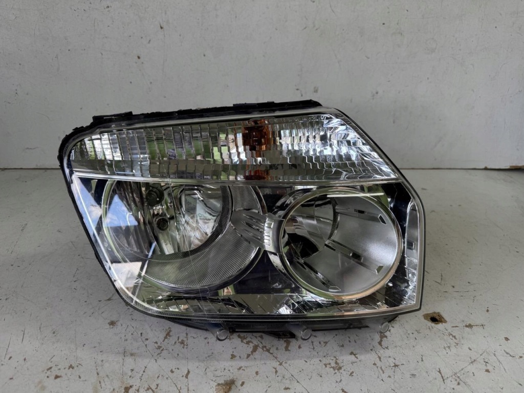 фото №1, Лампа правая перед dacia duster i 1 10-17