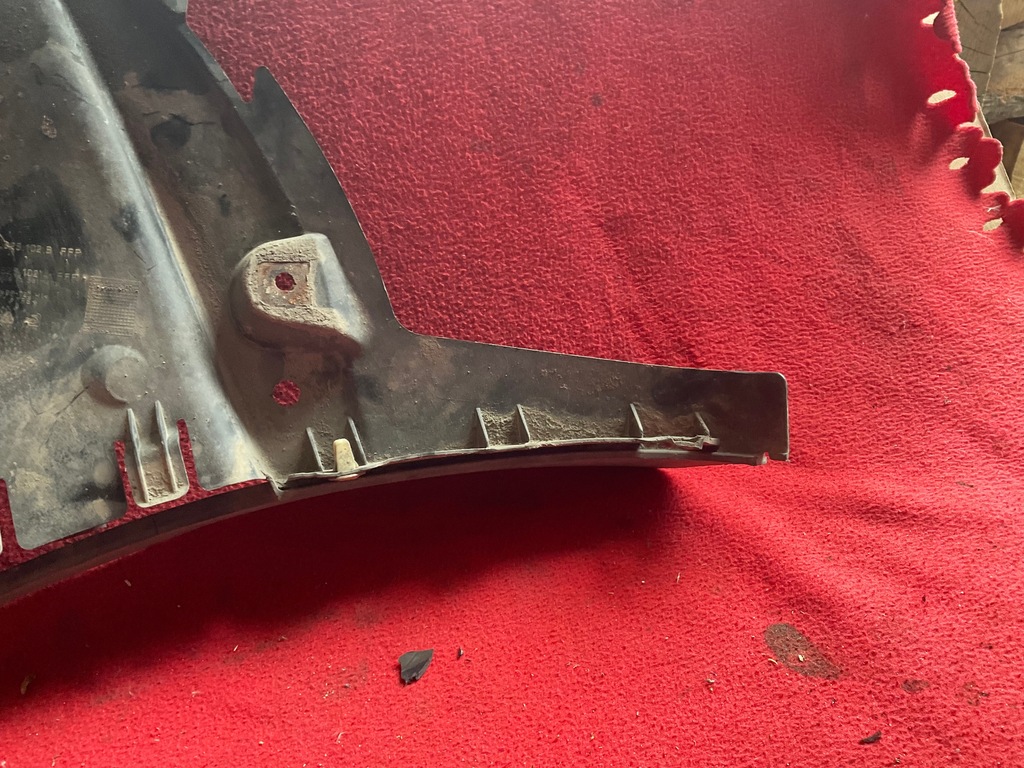 фото №11, Porsche macan 95b права передні захист підкрилок 95b825102b