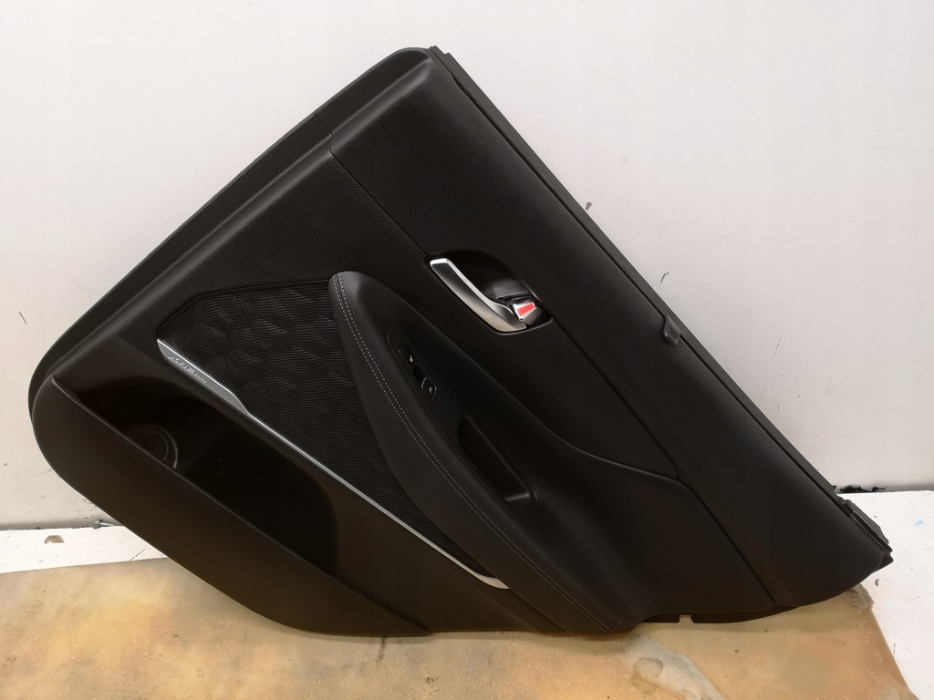 фото №1, Обивка обшивка дверь правый задняя santa fe iv krell