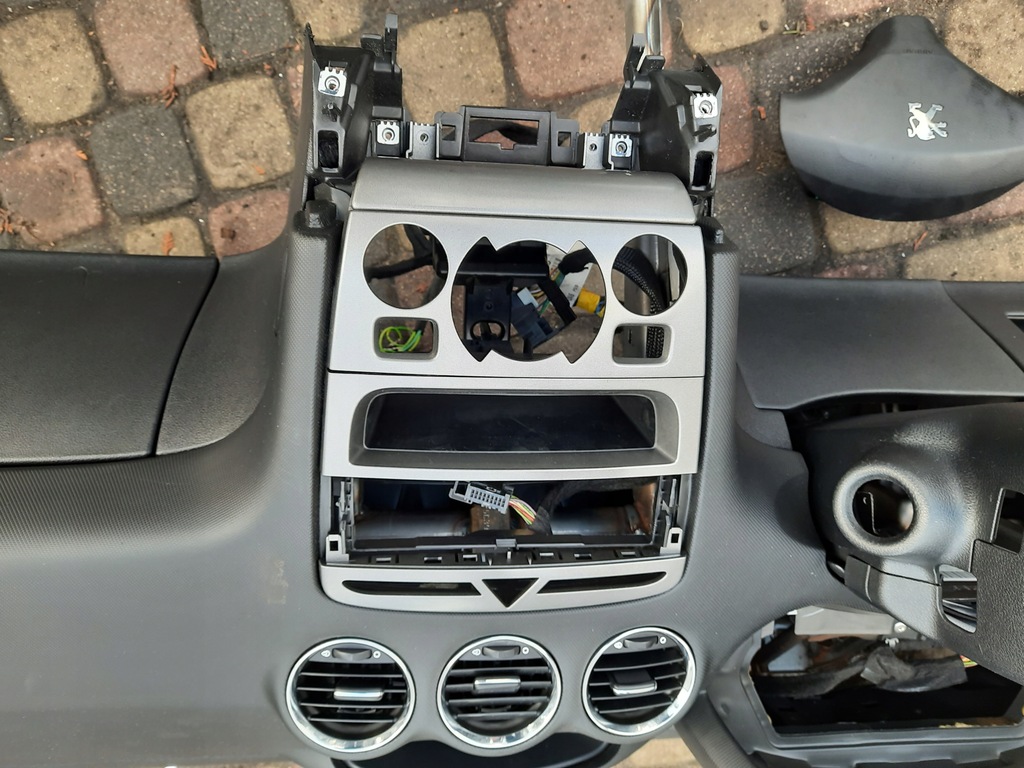 фото №4, Peugeot 308 i приборная панель консоль приборная подушка безопасности