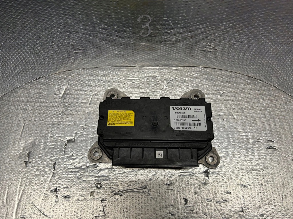 фото №1, Volvo xc90 2021 блок управления / модуль подушка безопасности 31658130